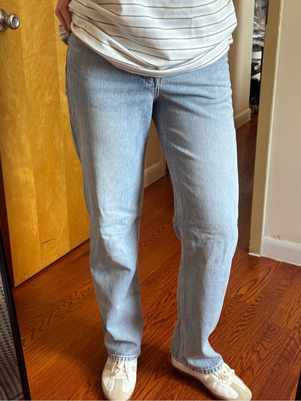 Massimo Dutti straight leg jeans / Size 6